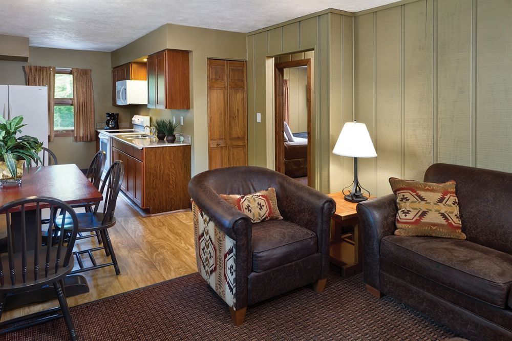 Shawnee Lodge & Conference Center West Portsmouth エクステリア 写真